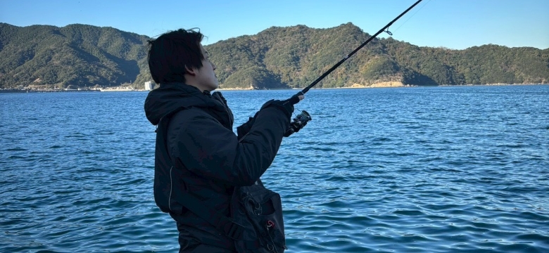 魚釣り（ルアー）の様子